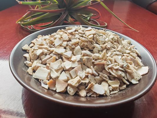 Feed-grade shell particles 1-5mm